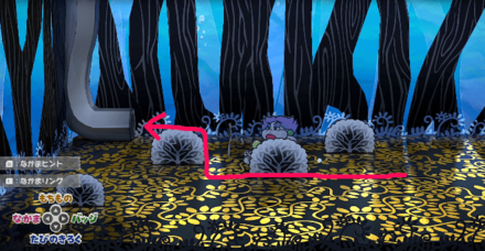 フロア左にある土管