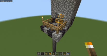 待機所を柵で囲み、松明を置いて完成