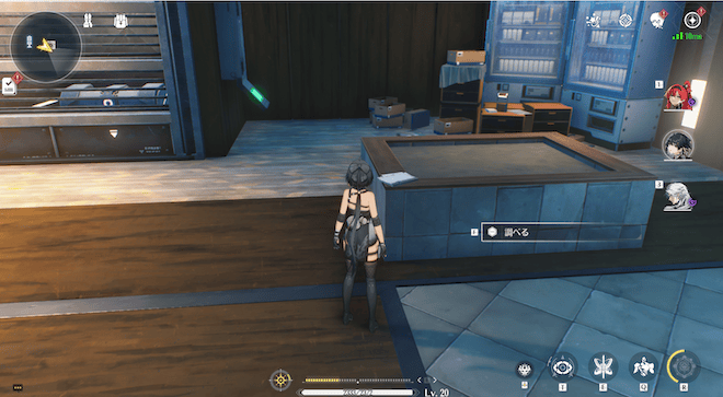 建物内の台座の上