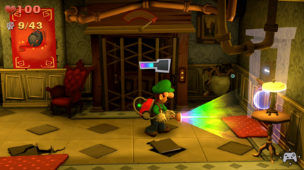 エレベーターホールの右壁