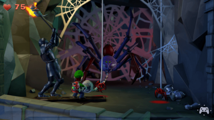 糸玉を松明で燃やす