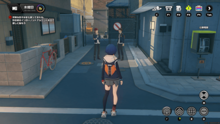 学生二人に話しかける