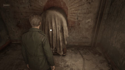 割れたレコード盤（右）の入手場所の現地画像