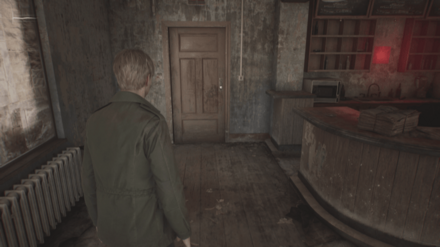 バーニーリィーズのカウンター横の扉