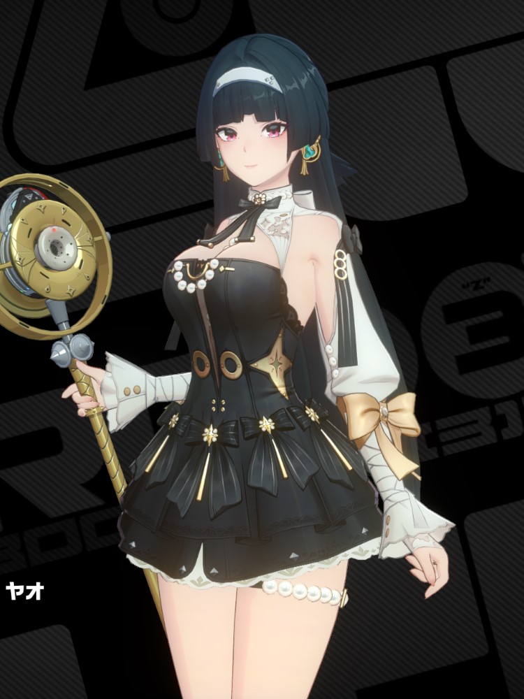 シャンデリアの下で