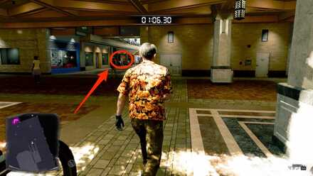 正面のゴールに向かう