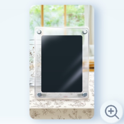 ディスプレイフレーム 明るい部屋