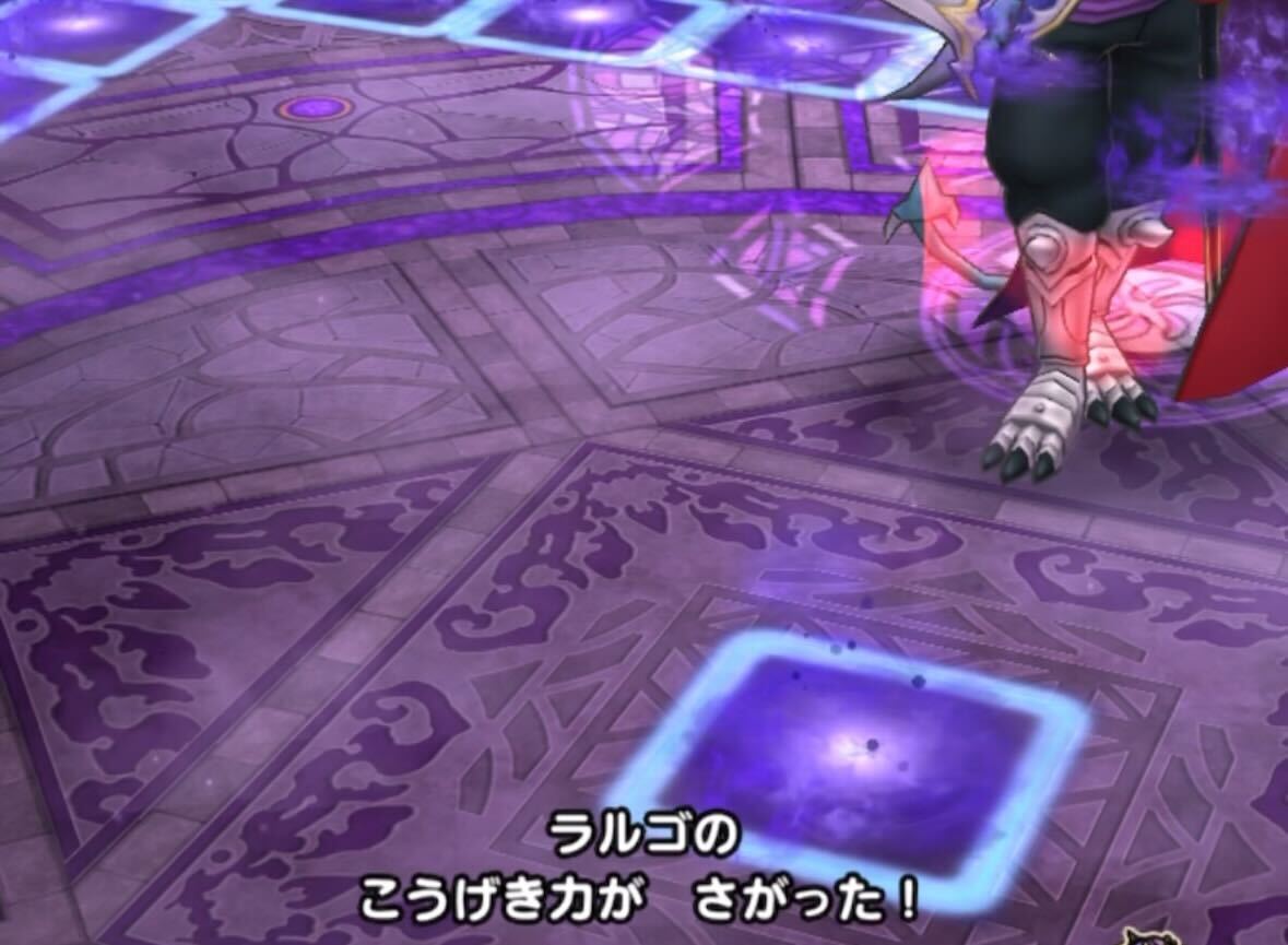 ヘナトスでラルゴの攻撃力を常に下げておく