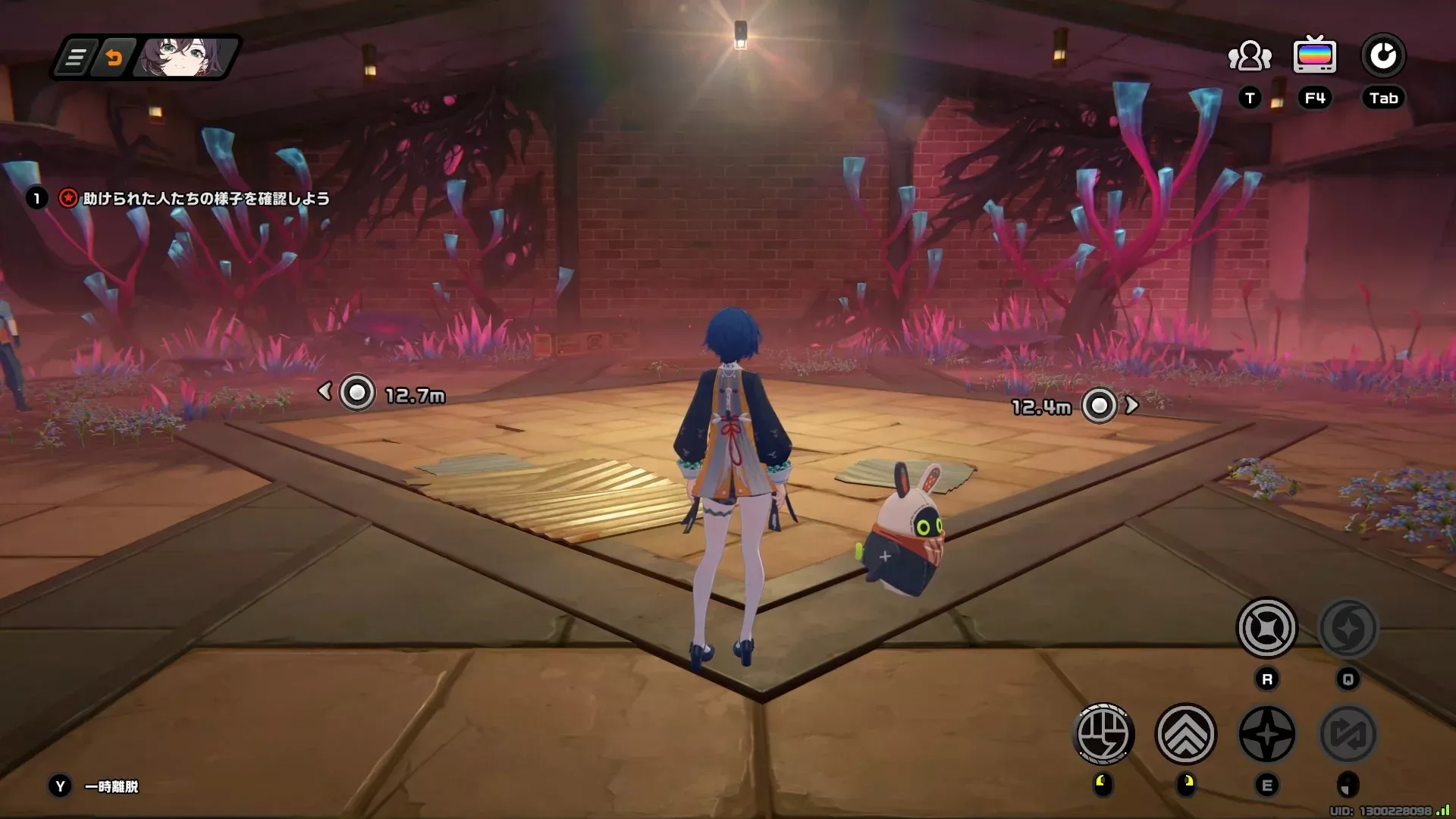 繭から解放された人に話しかける