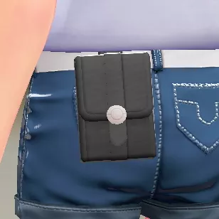 レザースクエアポーチ