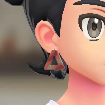 トライアングルピアス