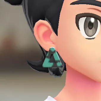 トライアングルピアス