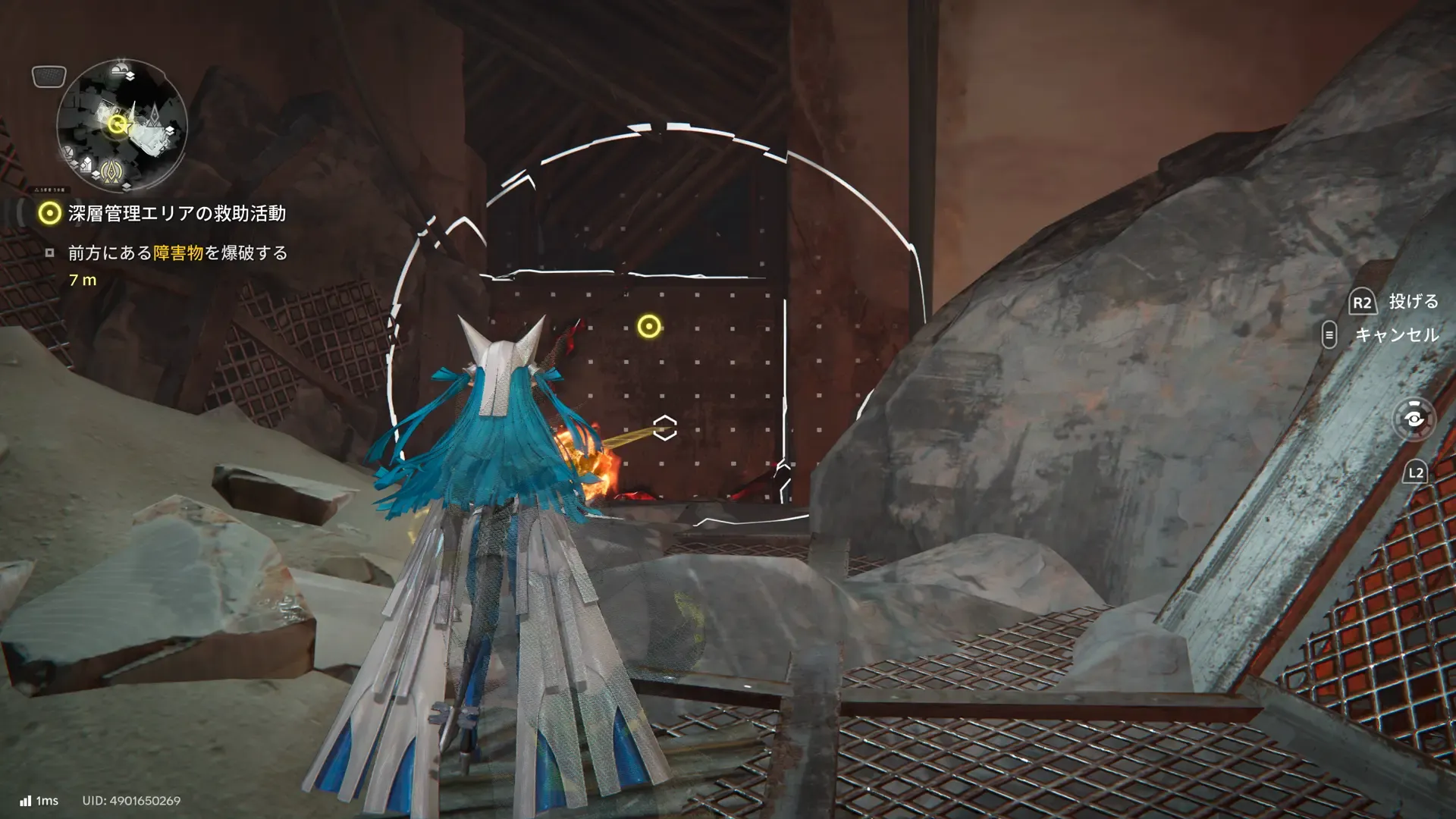 爆発物を投げて奥のひび割れた壁を壊す