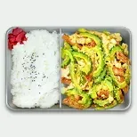 ドラゴンチャンプルー弁当画像