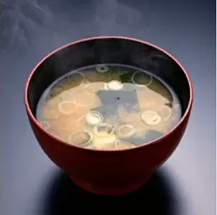 家庭科の問題です。この料理は何ですか?