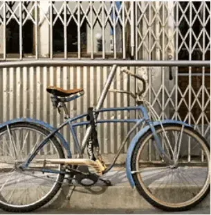 写真に写ったもののつづりとして正しいものはどれですか？