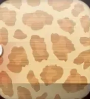 ベースカラー：ヒョウ柄（ベージュ）