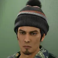 ポンポン付きニット帽画像