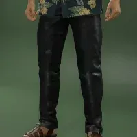 レザーパンツ画像