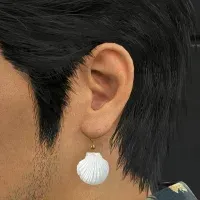 貝殻ピアス画像