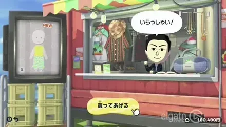 昼市で服が販売されている様子