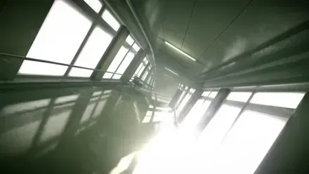 薄暗い通路を探索する様子