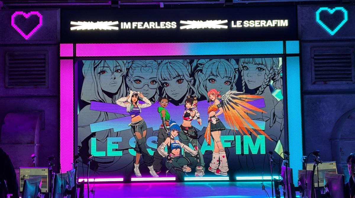 【現地レポート】「LE SSERAFIM」×「オーバーウォッチ 2」ライブストリーミングイベントにゲームエイトライターが潜入取材！ta1yoさんとOWCSキャスター陣からコメントも！