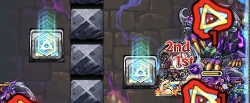 弱点パネルを踏んで攻撃