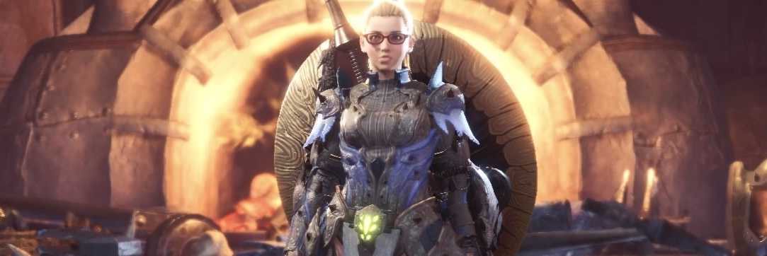 知略の眼鏡の見た目（女）