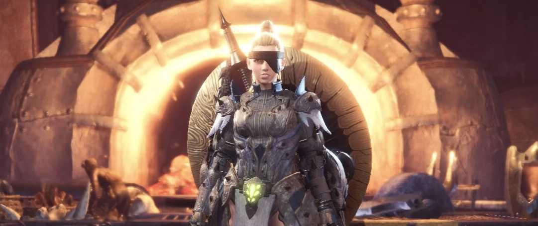 竜王の隻眼の見た目（女）