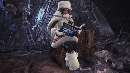 受付嬢の煌めきの宴衣装