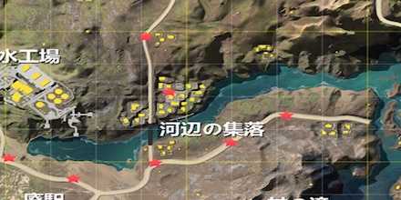 河辺の集落　周辺車両