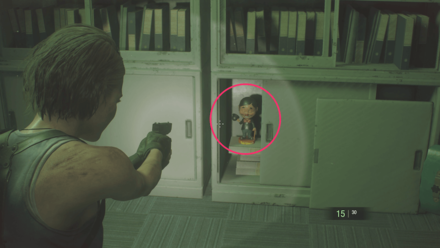 チャーリー人形