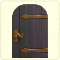 紫の金具のドア