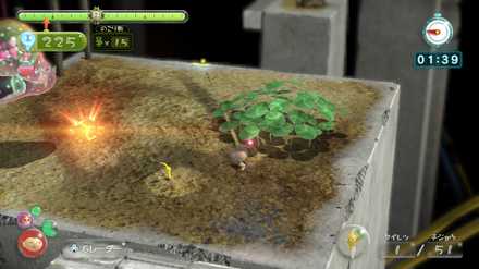 広範囲の探索が必要になるので分業する