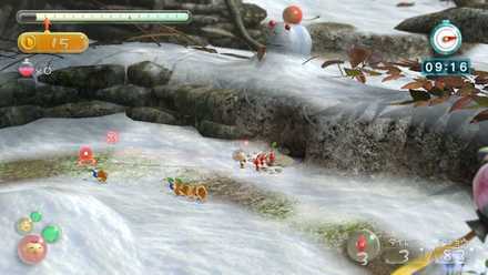 雪だるまの上の果実