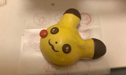 ピカチュウを食らう