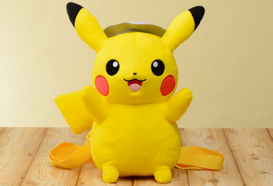 ぬいぐるみリュック〜ピカチュウ〜前