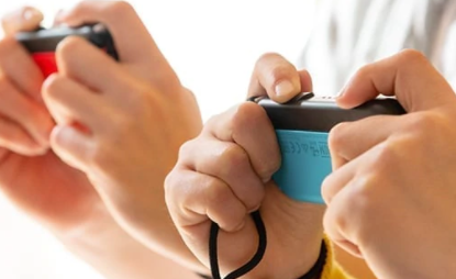 Joy-conならコントローラーひとつで2人分