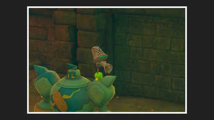 ゴルーグの近くにいるオーベムを撮影