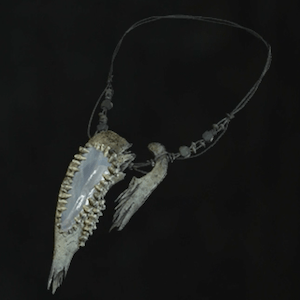 ルイザの首飾りの画像