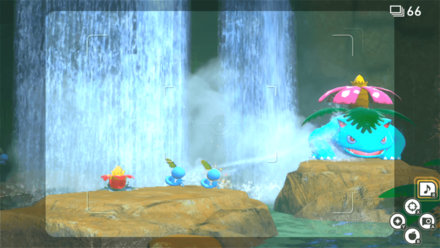 メッソン2匹がフシギバナにみずでっぽうをうつ