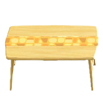 ノルディックなテーブルのオレンジの画像