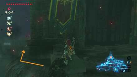 門は横から通り抜ける