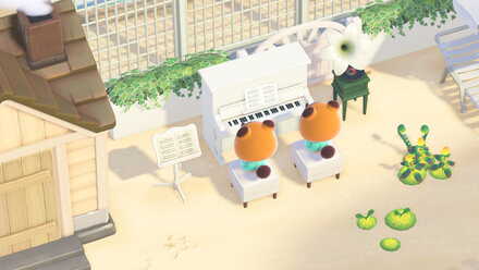 曲に合わせて演奏することも可能