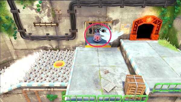 隠し部屋にある檻の中