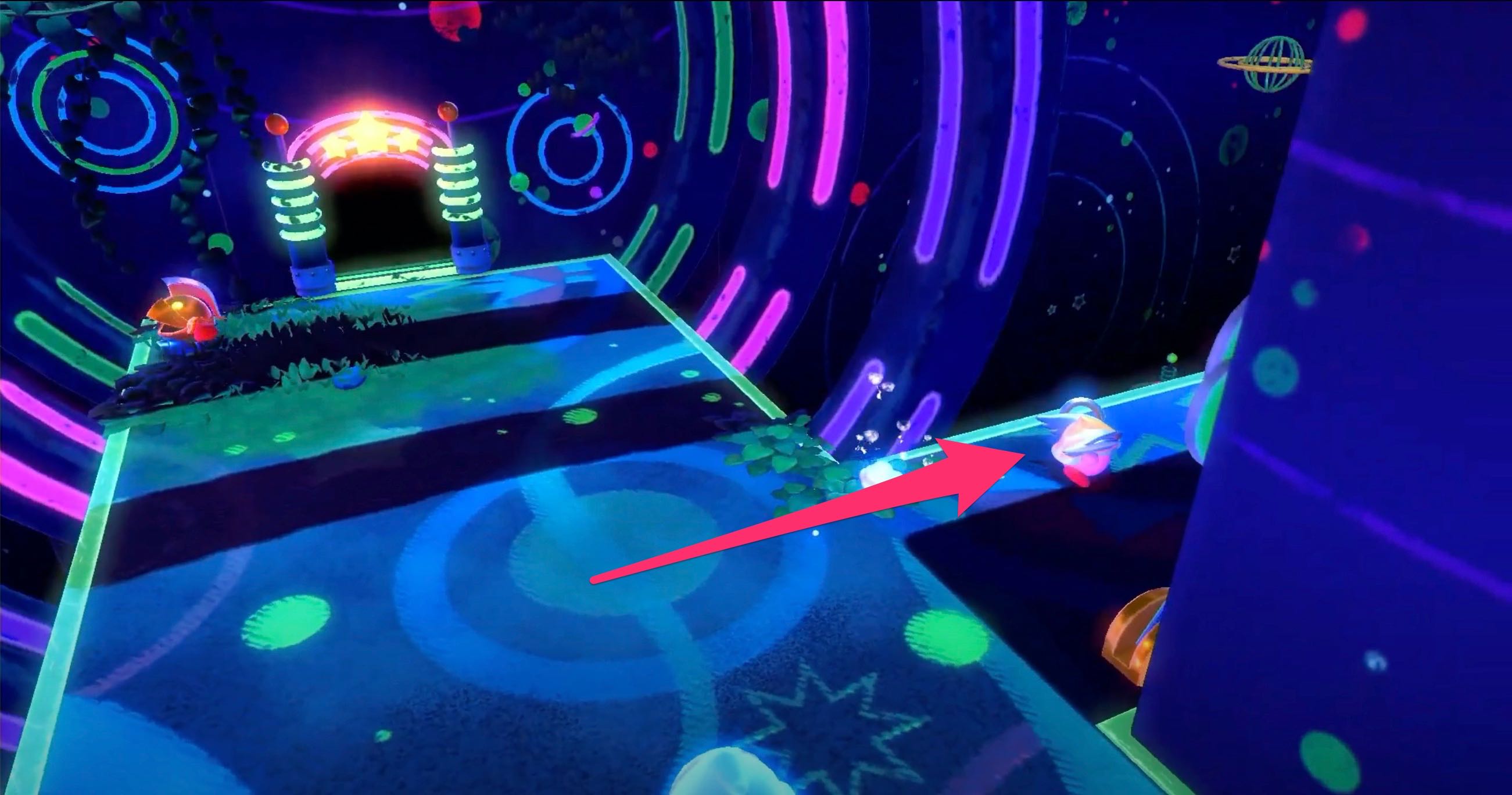 最初のエリアの扉の手前で右折する