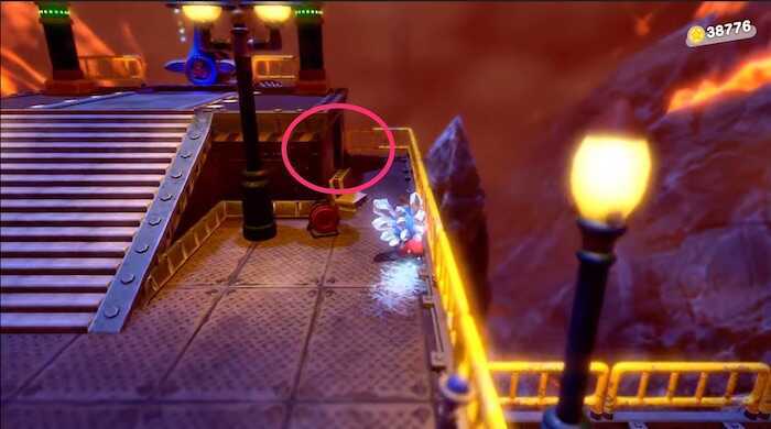 ジェットコースターのスタート台の下