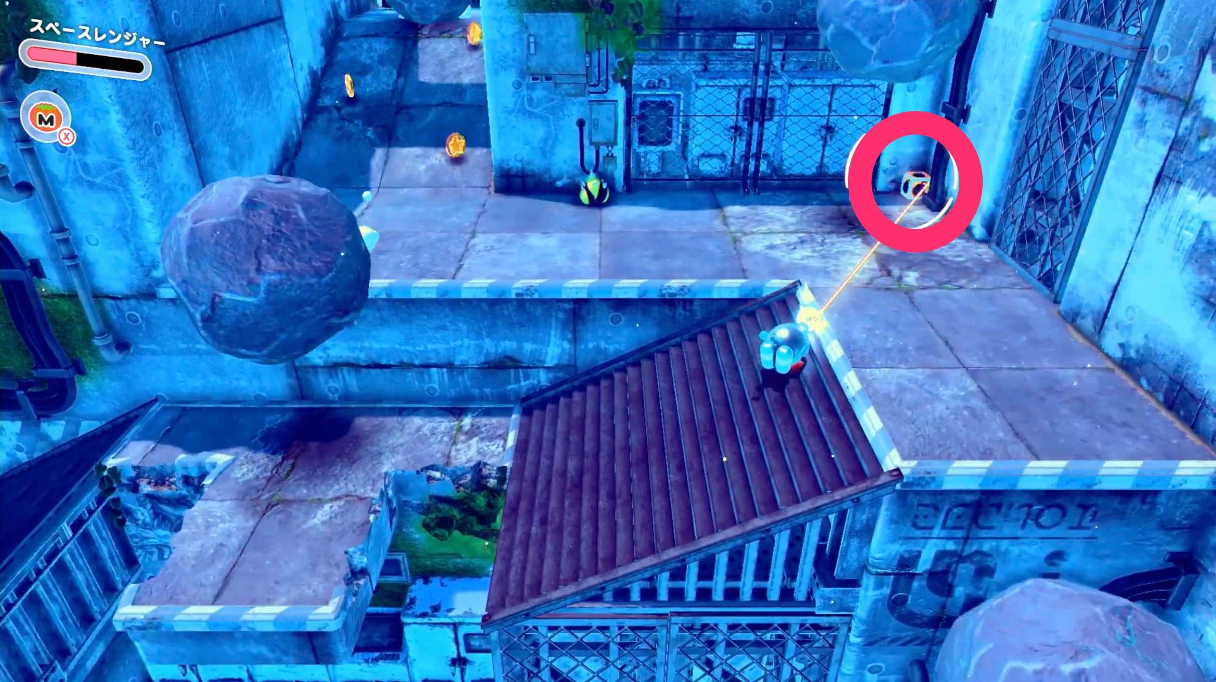 角にある爆弾ブロックを壊すと出現