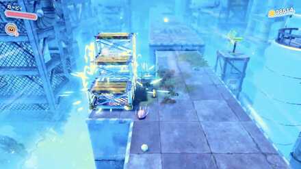 かいだんほおばりに変形し、後ろに下がる